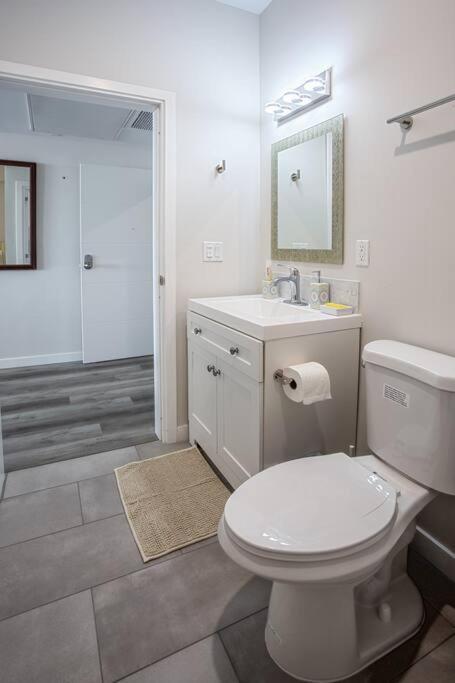 Spacious 1 Bedroom Apartment In Balboa Park Сан Диего Екстериор снимка